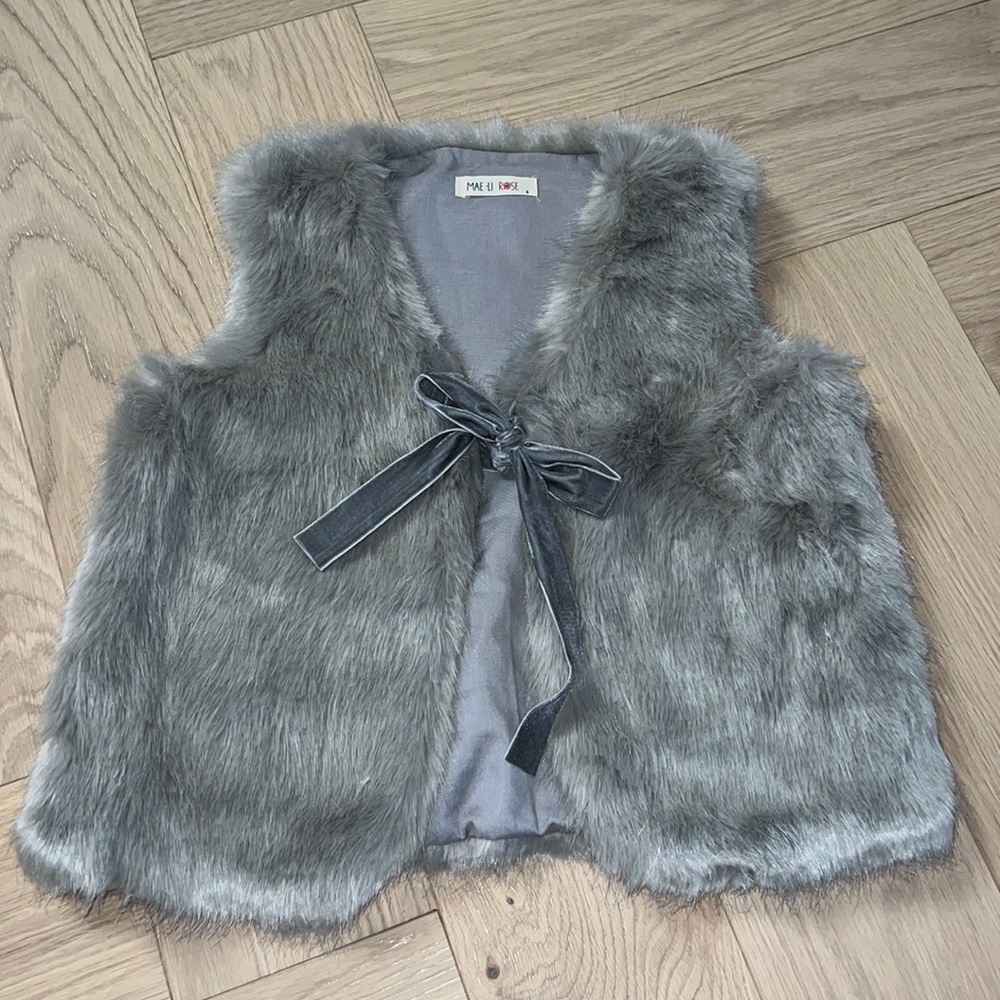 Gray Faux Fur Girl’s Vest